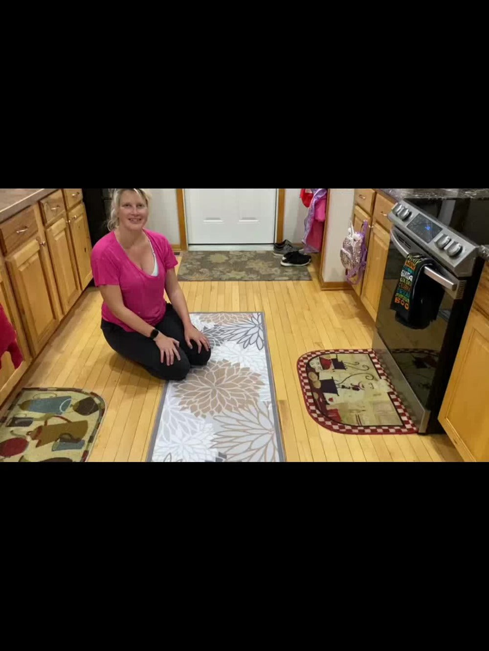 Floral Medallion Runner Rug Non-Slip Machine Washable ¨C Low-Profile Hallway Carpet for Entryway, Laundry Room & Bathroom ¨C Brown & Grey, 2x6, 2x8, 2x10 Ft