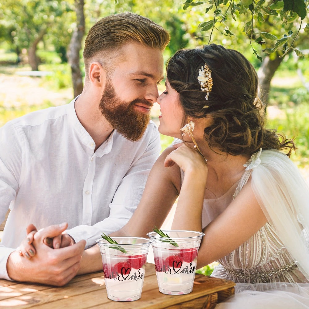 Disposable Wedding Cups 200 Pack 10oz Clear Plastic Glasses Bulk for Wedding Reception Supplies Bridal Shower Anniversary Birthday Party Mr and Mrs