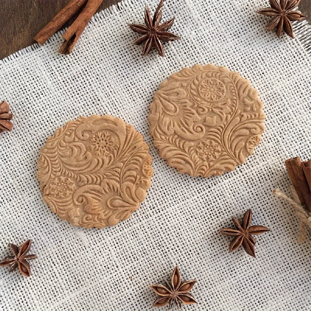 Embossed Wooden Rolling Pin with Engraved Pattern, Decorative Patterned Rolling Pin for Cookie Baking, Christmas Snowflake Flower Design Dough Roller for Fondant Pie Pastry, Baking Gift Kitchen Tool