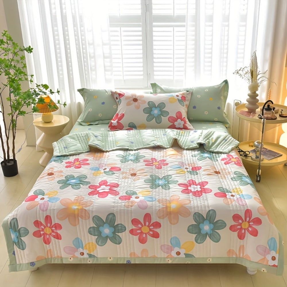 Quilt Set 3 Piece Summer Cooling ¨C Floral Printed Thin Comforter with 2 Pillowcases, Soft Skin-Friendly Bedding for Twin Full Queen King, All Season Lightweight Blanket for Bedroom Hotel Guest Room