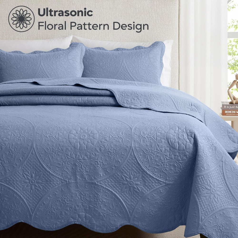 Quilted Bedspread Set 3 Piece ¨C Soft Floral Coverlet with Pillow Shams, Lightweight Breathable Quilt for Bedroom & Guest Room, All Season Bed Cover