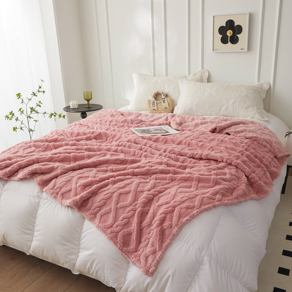 3D Plush Dense Weave Fleece Blanket ¨C Ultra-Soft Warm Throw for Bed, Couch, Travel & Outdoor, Air-Conditioning Friendly, 3 Colors, 2 Sizes