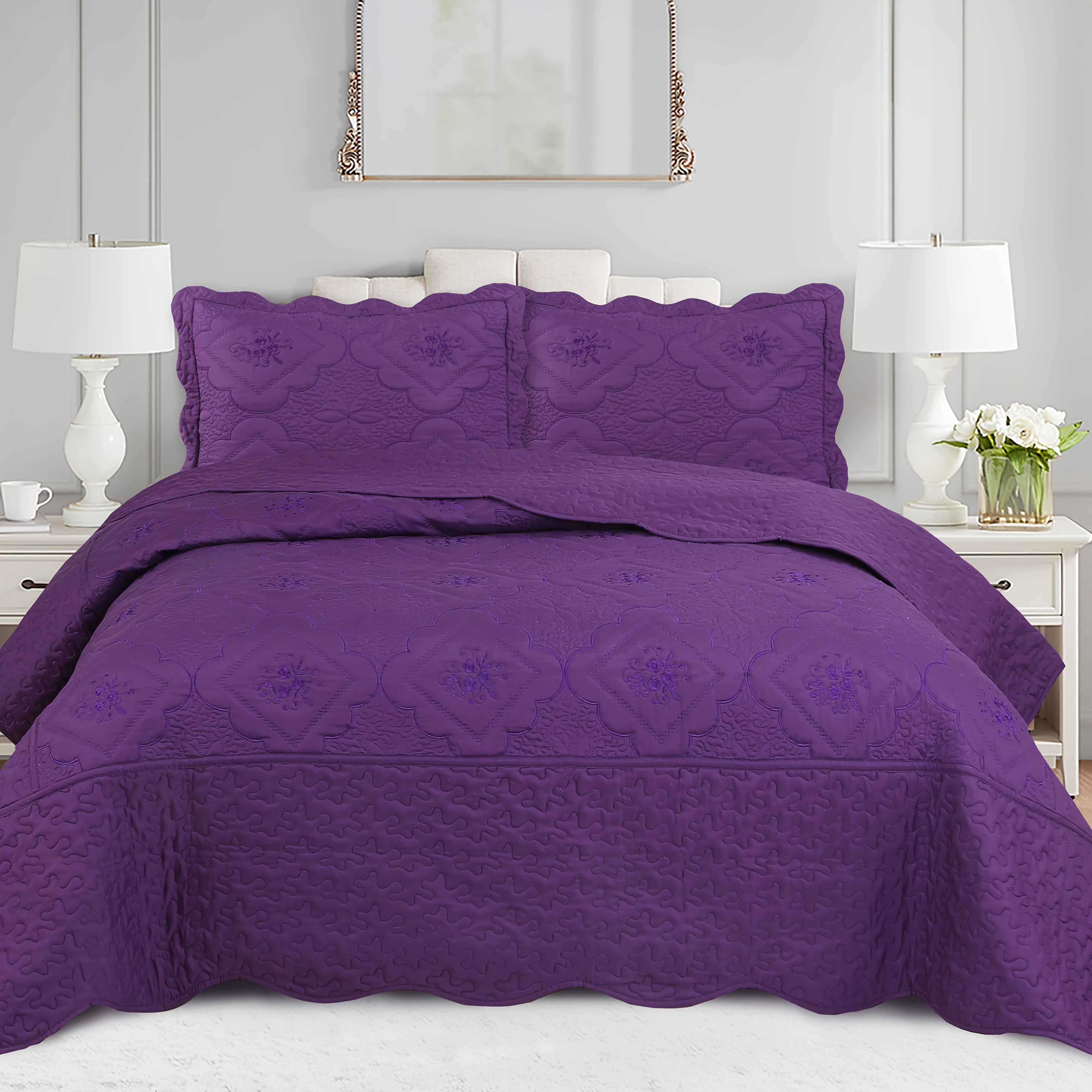 Quilt Set 3 Piece Floral Embroidery Bedspread - 100% Polyester Wrinkle Resistant Lightweight Quilted Coverlet with 2 Pillow Shams for Full Queen King Bed, Elegant Bedroom Decor in 19 Colors