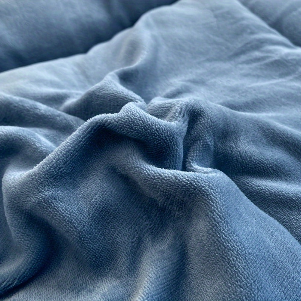 Thick Soft Comforter All Season Quilted Box Stitch Solid Color Breathable Machine Washable Bedroom Warm Autumn Winter Comforter