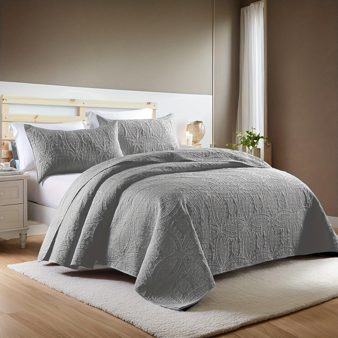 Quilt Set 3 Piece Soft Lightweight Bedding - Thin Bed Quilt with 2 Pillowcases for Bedroom Guest Room, Full Queen King, All Season Comforter Set, 10 Colors
