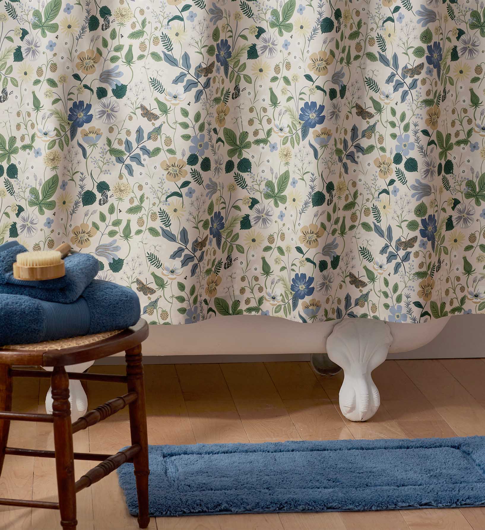 Percale Shower Curtain - Strawberry Fields Beige