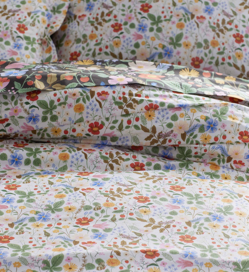 Percale Comforter - Strawberry Fields White