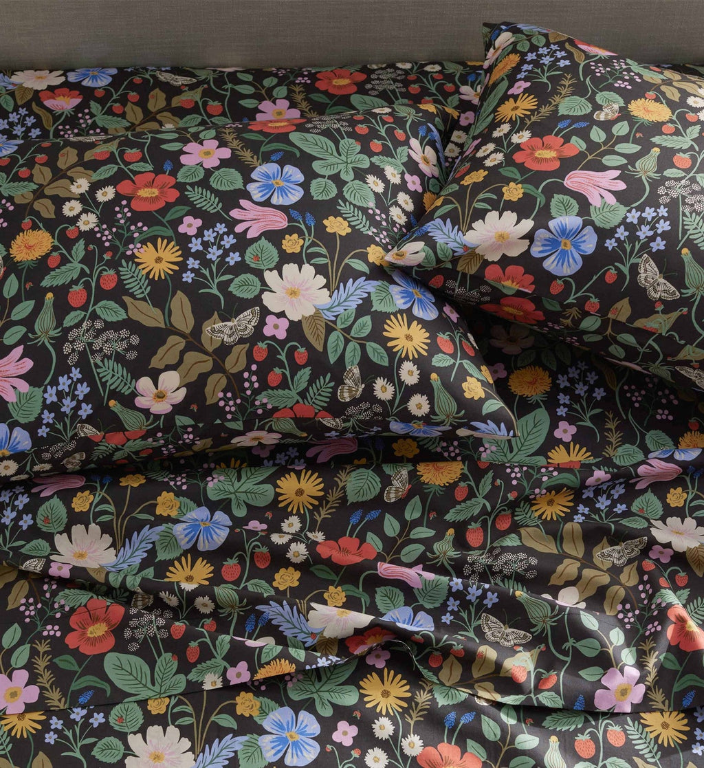 Percale Pillowcases - Strawberry Fields Black
