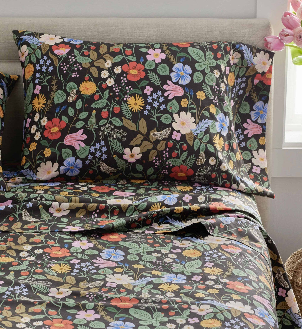Percale Pillowcases - Strawberry Fields Black