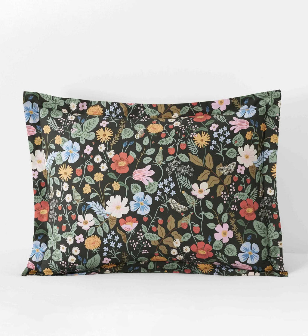 Percale Sham - Strawberry Fields Black