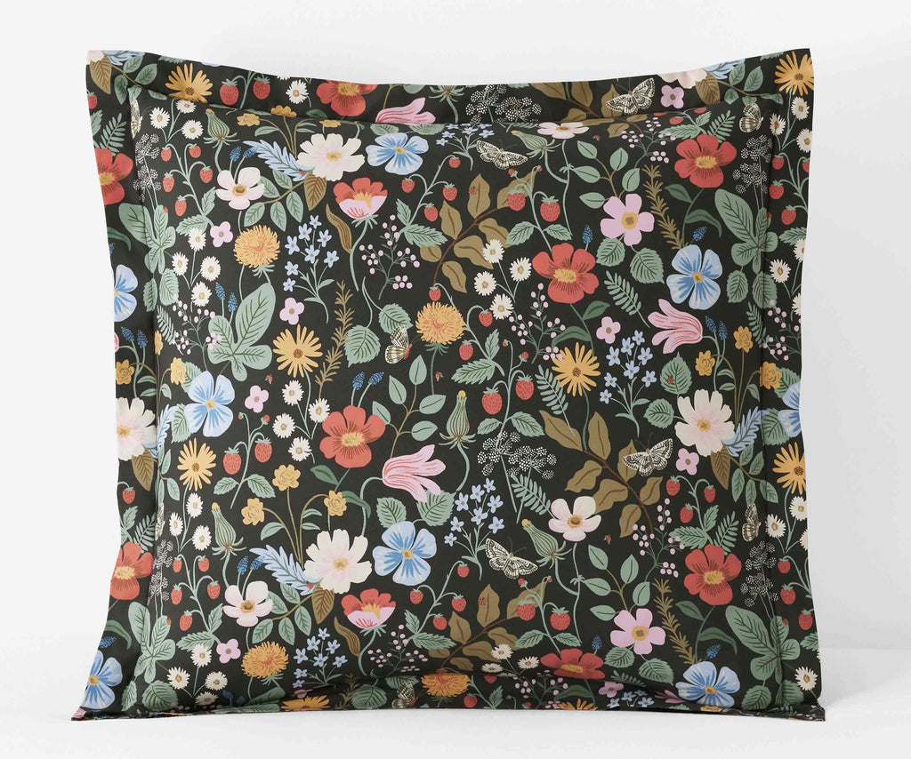Percale Sham - Strawberry Fields Black