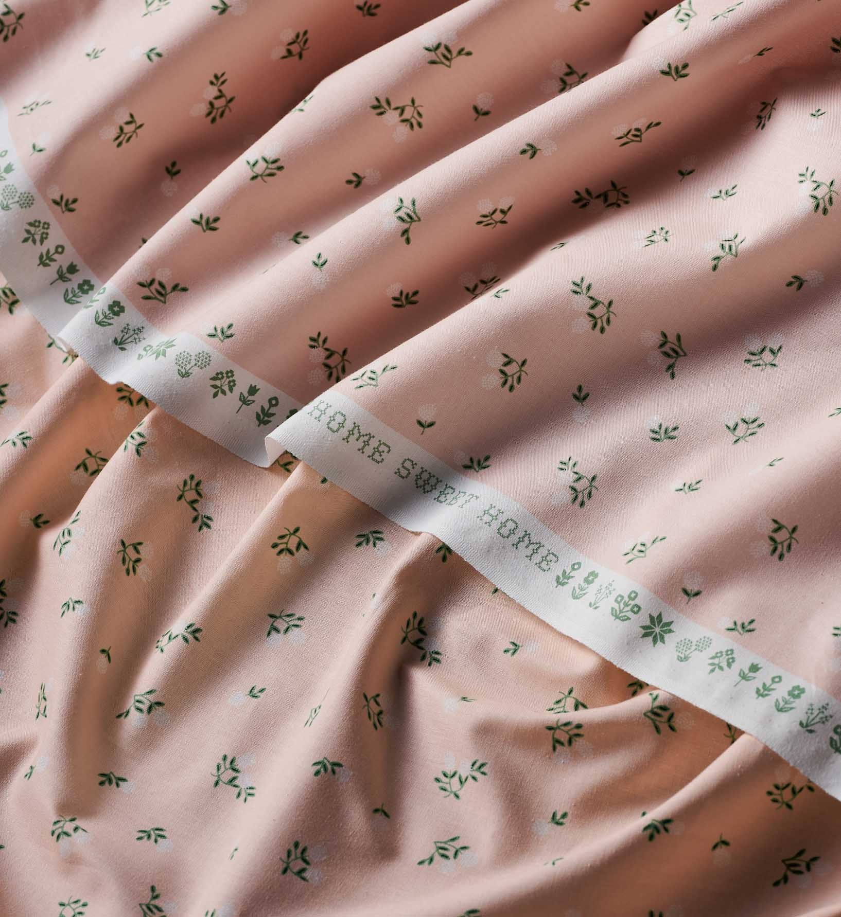 Ditsy Hydrangea Cotton Fabric - Pink