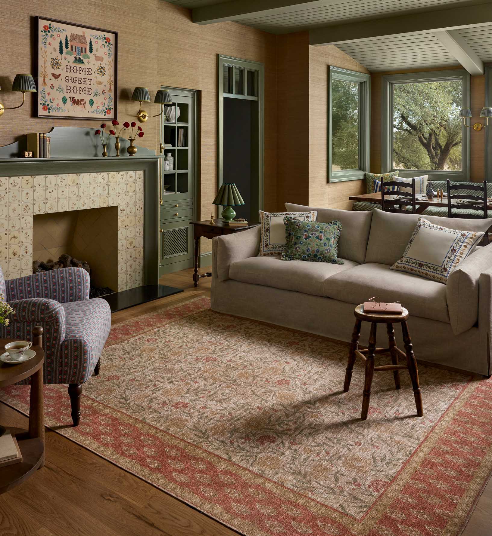 Edinburgh Aster Power Loomed Rug - Ivory & Spice