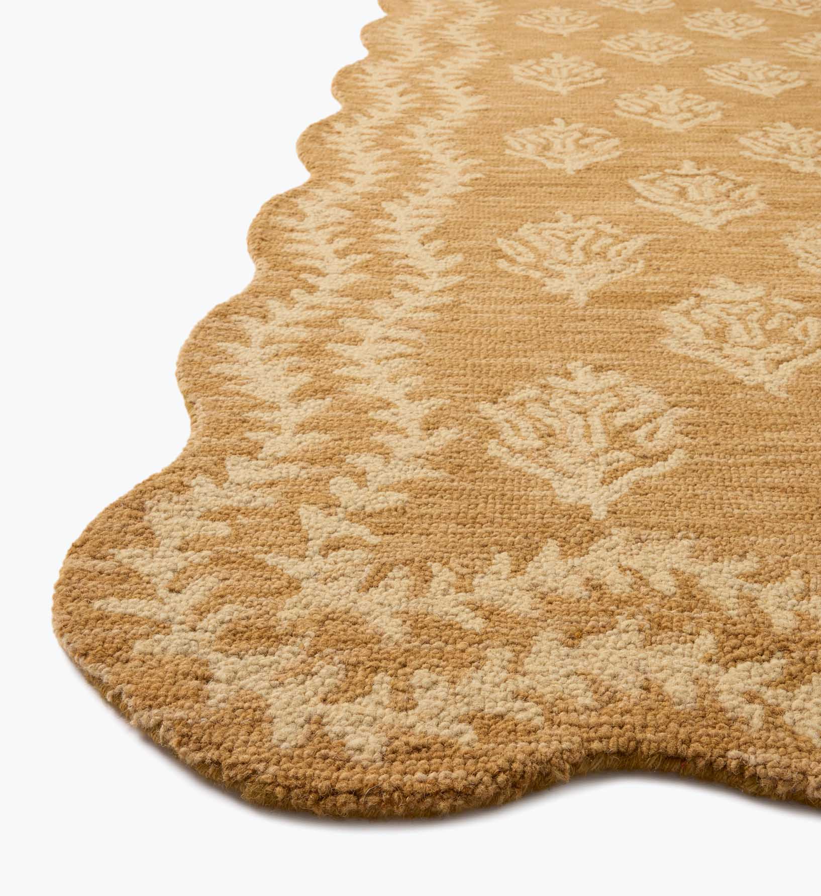 Lisette Wool Hooked Rug - Wheat & Ivory