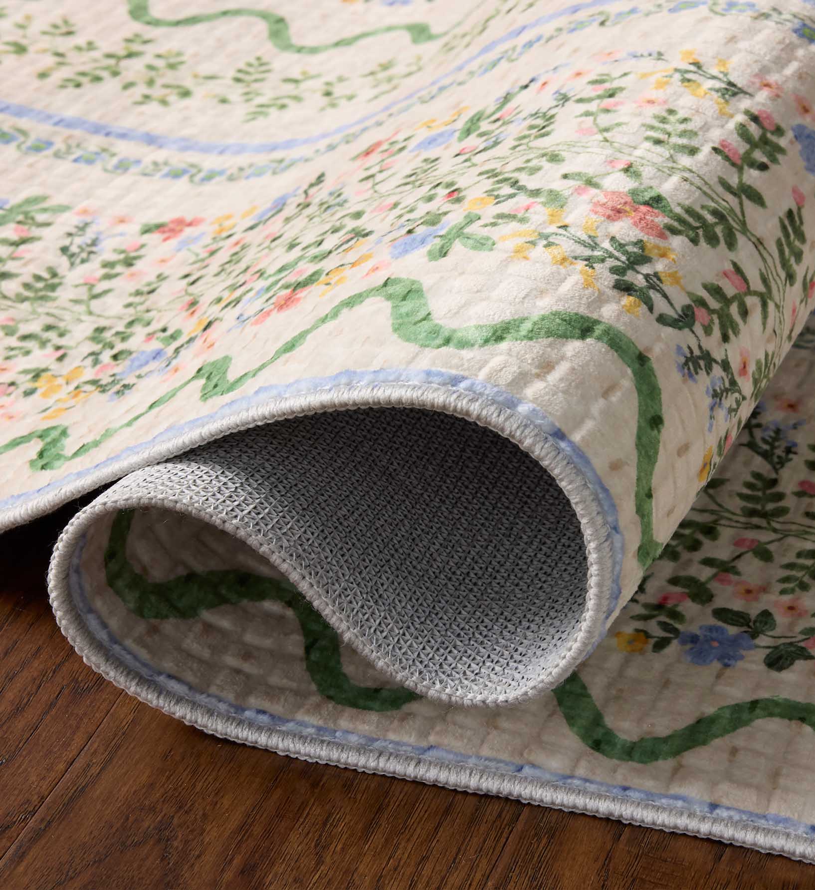 Orchard Wildwood Vines Washable Rug - Ivory