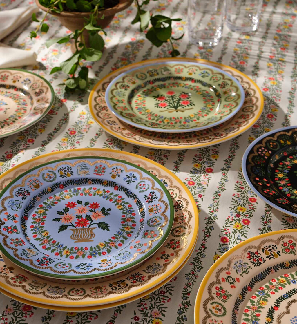 Porcelain Dessert Plate Set - Rosette