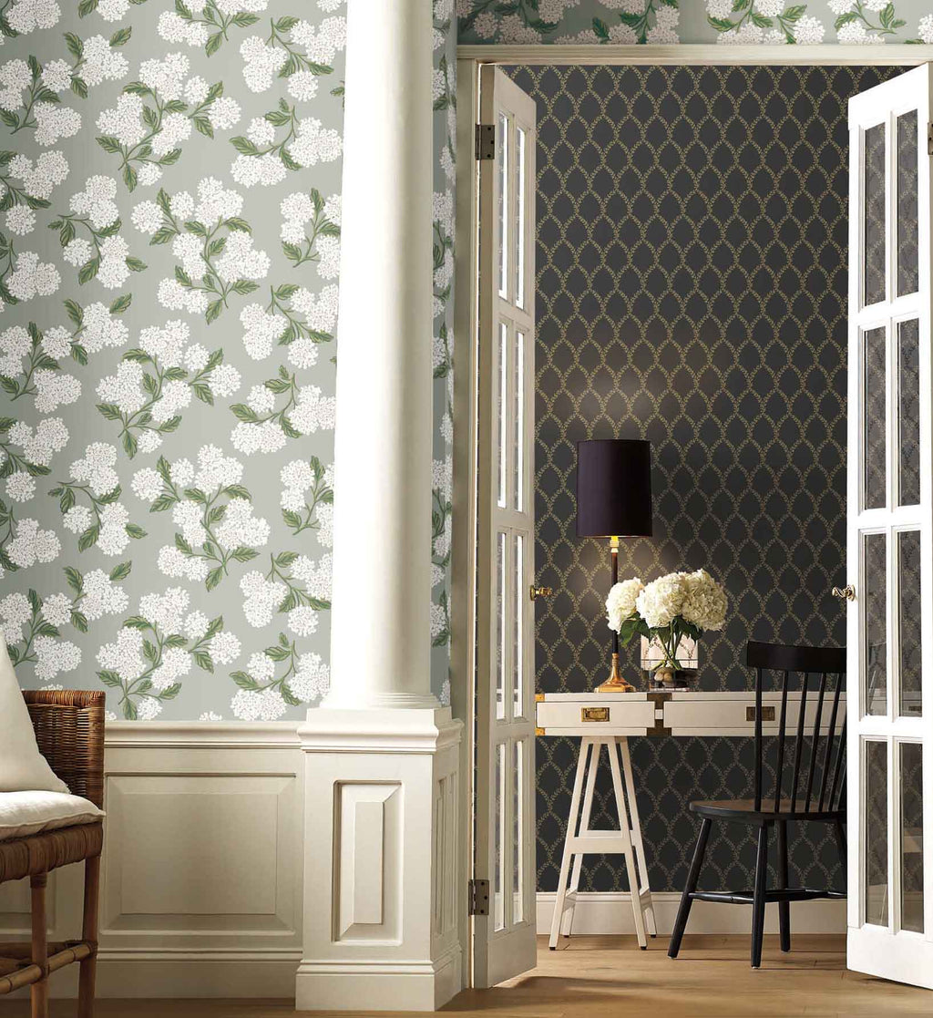 Laurel Wallpaper - Metallic Gold & Black