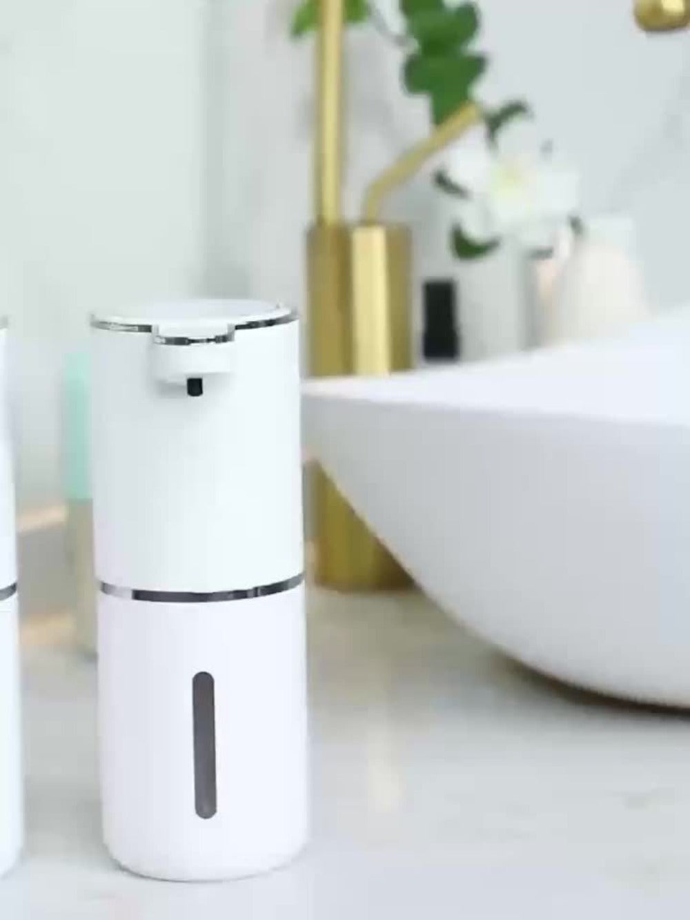 Automatic Foam Soap Dispenser Wall Mount Touchless 400ml USB Rechargeable IPX5 Waterproof 4 Adjustable Levels Sensor Soap Pump for Bathroom Kitchen Sink Office Hotel