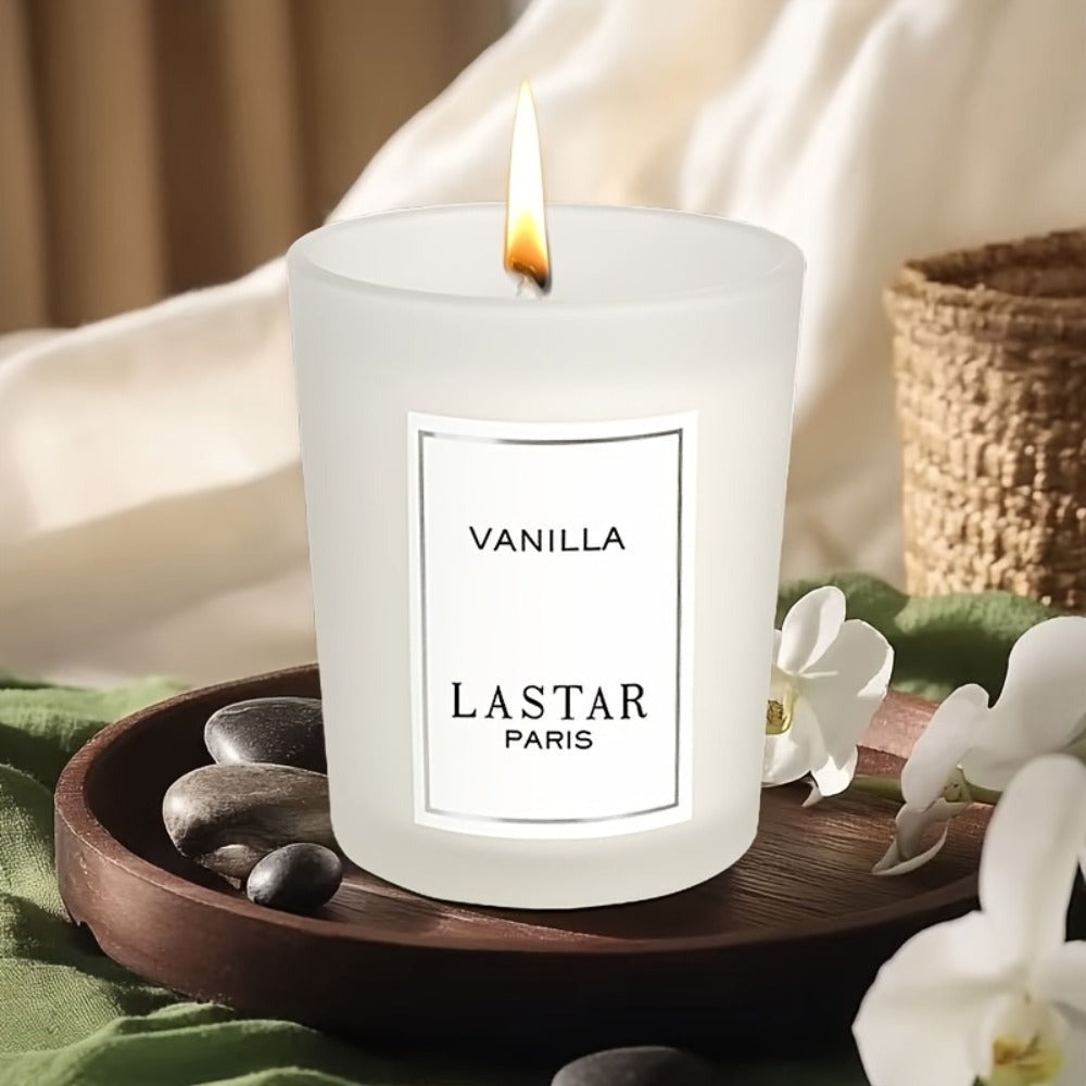 Vanilla Scented Candle in Round Glass Jar with Glitter Accents ¨C Soy Wax Aromatherapy Candle for Home, Hotel & Wedding Decor, Holiday Gift for Christmas, Valentine¡¯s Day & Mother¡¯s Day