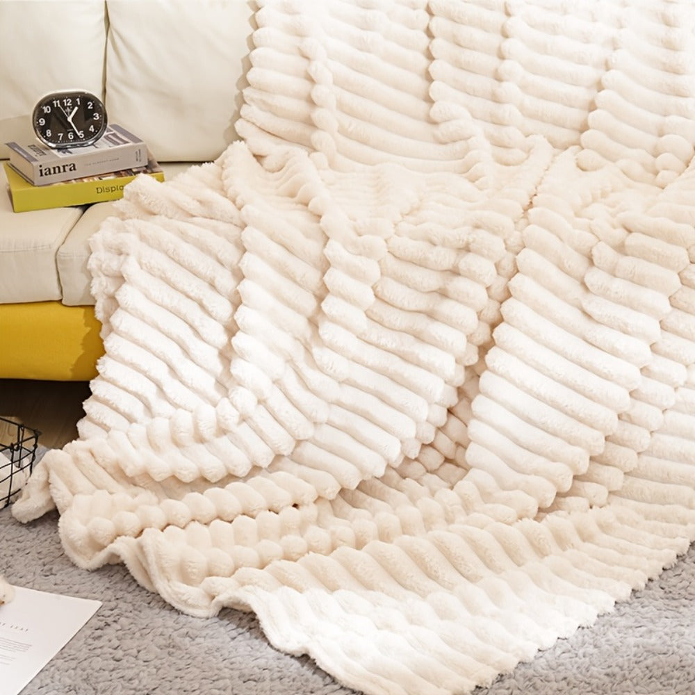 500gsm Heavy Plush Blanket ¨C Ultra Thick Soft Warm Fluffy Blanket for Bed, Sofa & Travel, Baby to Double Size, 5 Colors