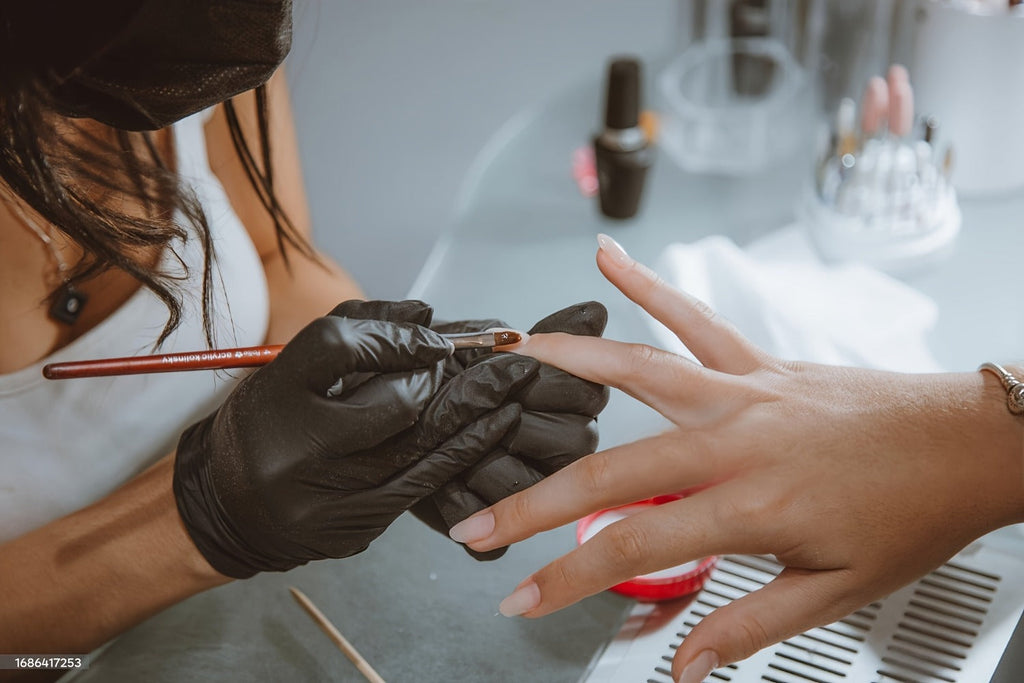 Black Nitrile Gloves 100 Count, 6 Mil Thick Latex-Free Disposable Gloves, Chemical Resistant Tear-Resistant Flexible Ambidextrous, for Automotive, Kitchen, Cleaning, Tattooing & Car Detailing ¨C M, L, XL