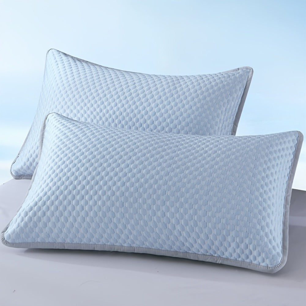 Cooling Pillow Cases 2-Pack 3D Ice Bean Texture ¨C Soft Polyester Pillowcases for Summer | Machine Washable | Cool Sleep Bedroom Pillow Covers | 18.9¡± x 29.13¡± | No Insert