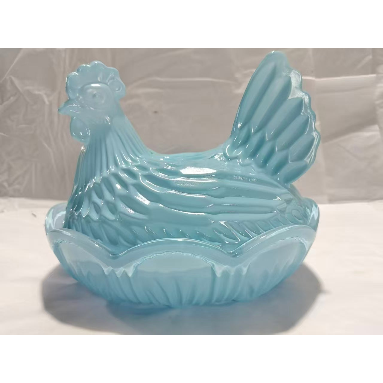 Glass Hen on Nest Candy Jar Vintage Farmhouse, Covered Chicken Storage Canister with Embossed Design, Rustic Kitchen Decor & Collectible Centerpiece for Table, Entryway & Cabinet (5 Colors)