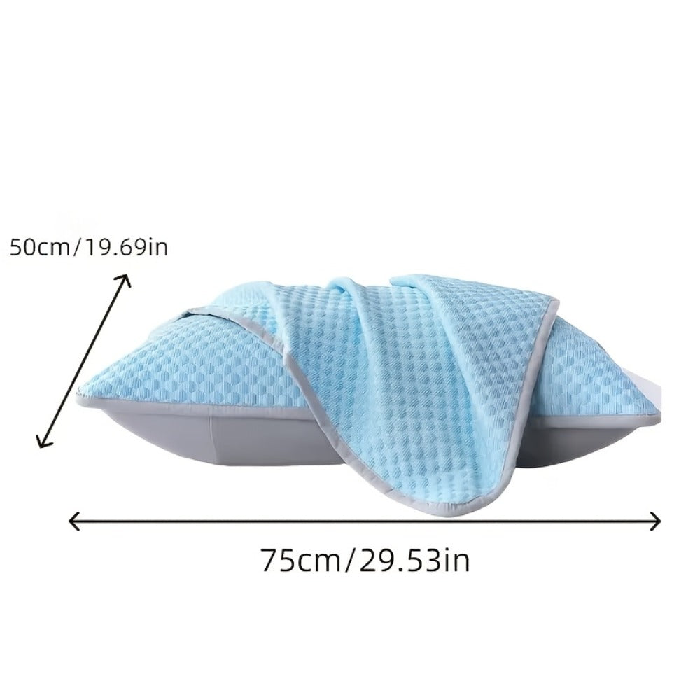Cooling Pillow Cases 2-Pack 3D Ice Bean Texture ¨C Soft Polyester Pillowcases for Summer | Machine Washable | Cool Sleep Bedroom Pillow Covers | 18.9¡± x 29.13¡± | No Insert