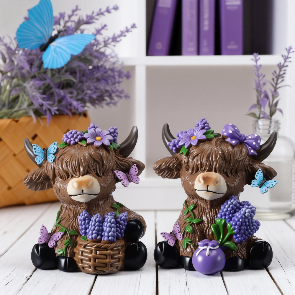 Scottish Highland Cow Figurines with Lavender - Resin Calf Statue Set of 2 for Home Garden Office Decor | Spring Table Centerpiece, Shelf Display & Housewarming Gift | Lavender-Themed Highland Cow Decor