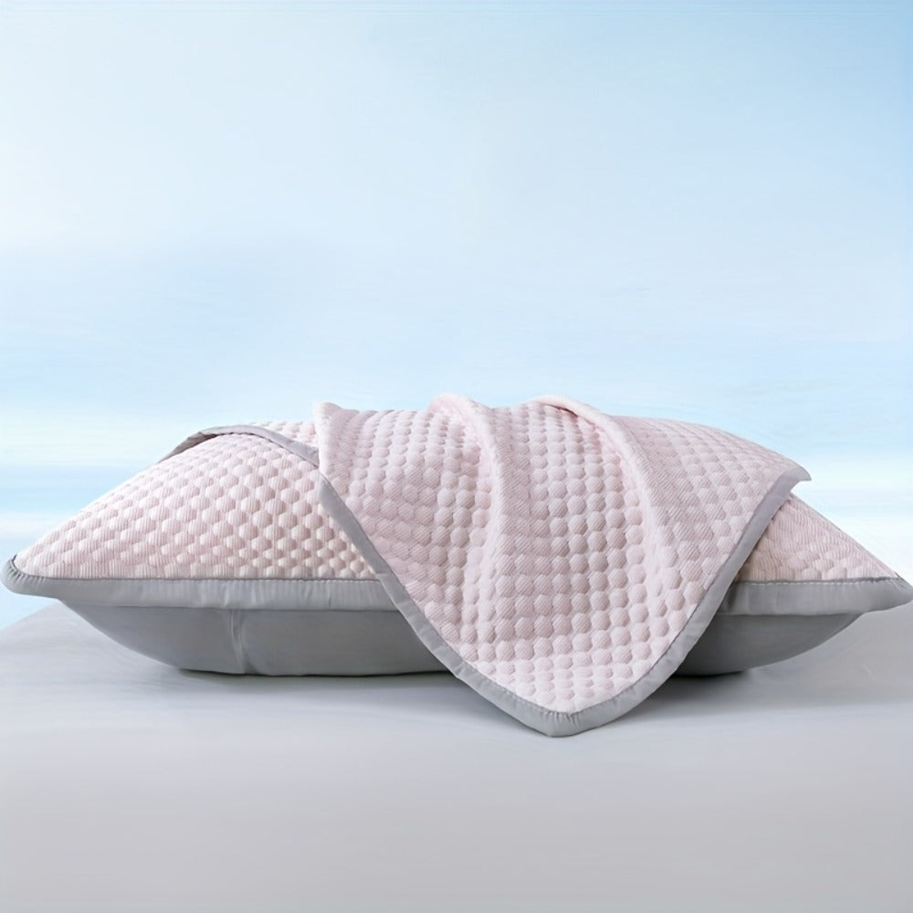 Cooling Pillow Cases 2-Pack 3D Ice Bean Texture ¨C Soft Polyester Pillowcases for Summer | Machine Washable | Cool Sleep Bedroom Pillow Covers | 18.9¡± x 29.13¡± | No Insert