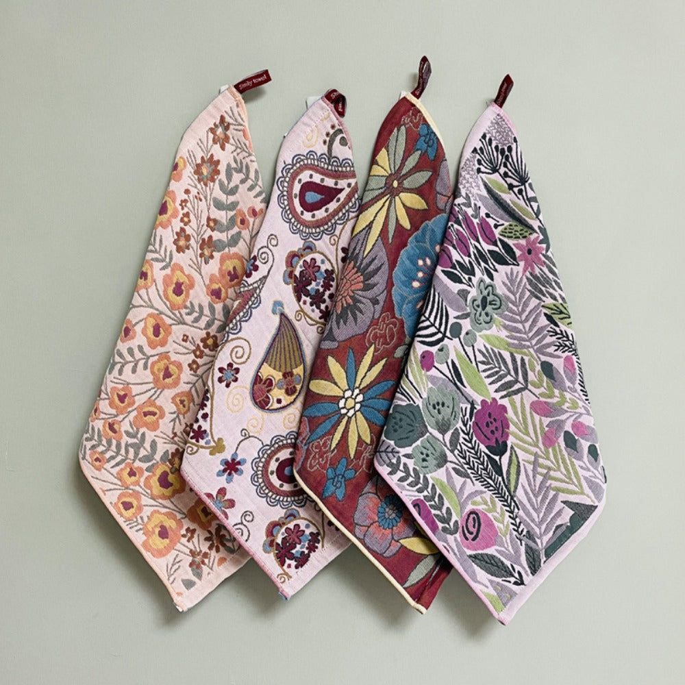 Floral Cotton Face Towels 2pcs ¨C Soft Absorbent Wash Cloths for Home, Hotel & Spa | 14.37x15.75 In
