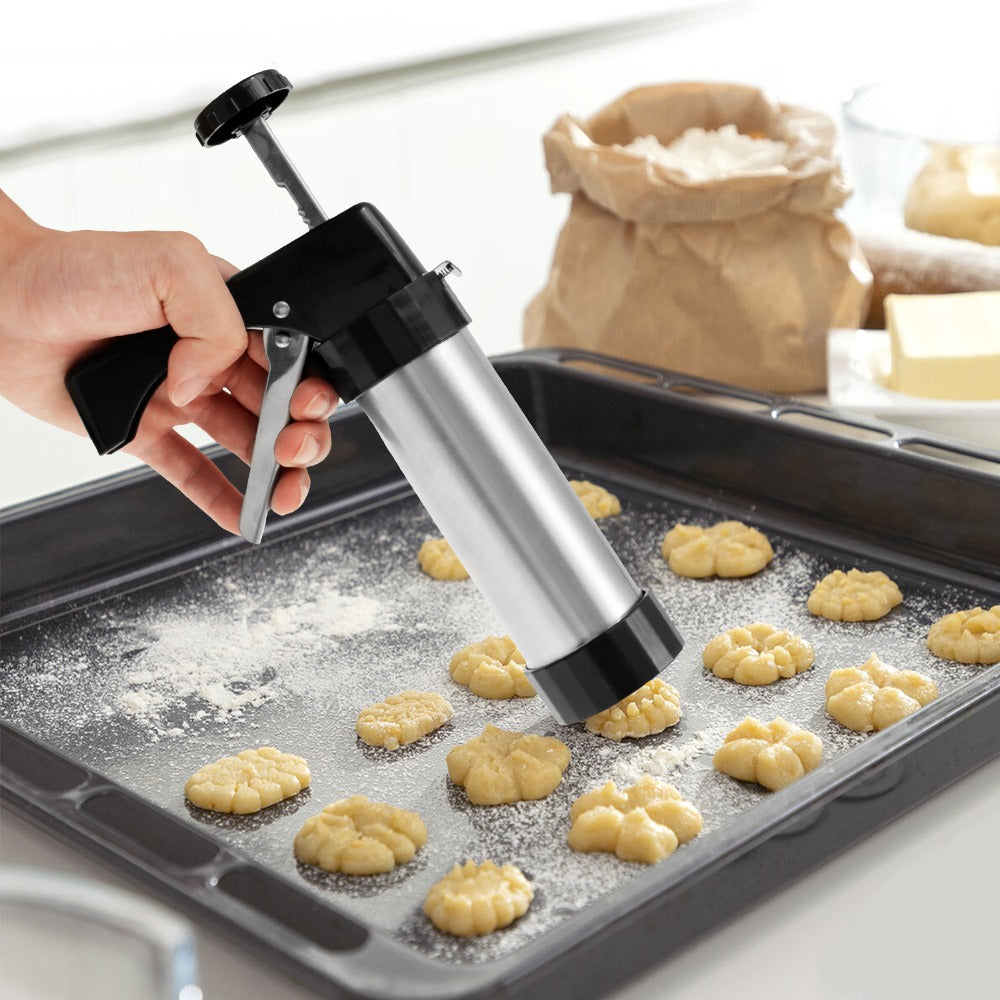 Cookie Press Kit Stainless Steel - 16 Cookie Discs & 8 Icing Tips, Biscuit Press Maker for Christmas Holiday Baking, Cake Dessert Decorating Tool Set with Cleaning Brush