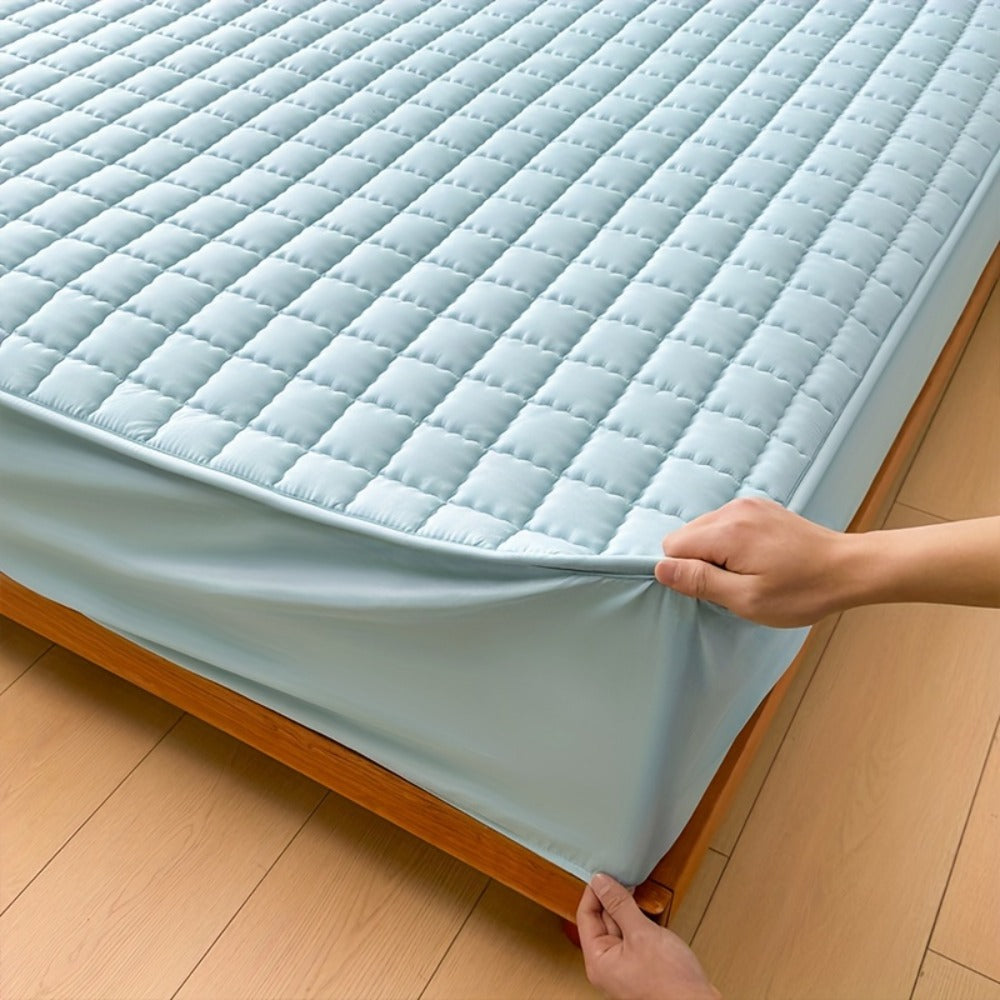 Quilted Waterproof Mattress Protector Soft Breathable Mattress Cover with Deep Pocket for Full Queen King - Solid Color Bedding Pad for Bedroom Guest Room Hotel Apartment School