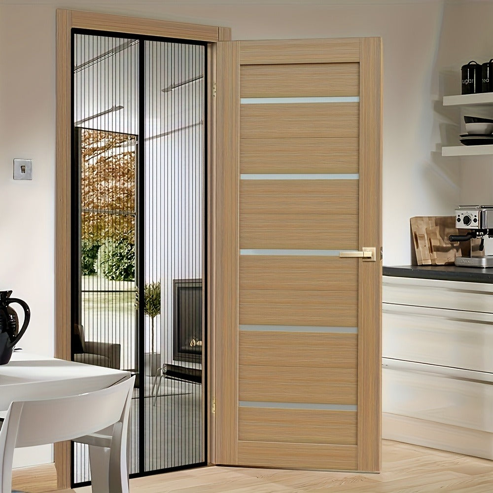 Magnetic Screen Door ¨C Heavy Duty Retractable Mesh Door Curtain, Pet-Friendly & Insect Proof, Auto-Close Magnetic Closure for Patio, Front Door & Sliding Doors, Easy Install, 39x82 Inch