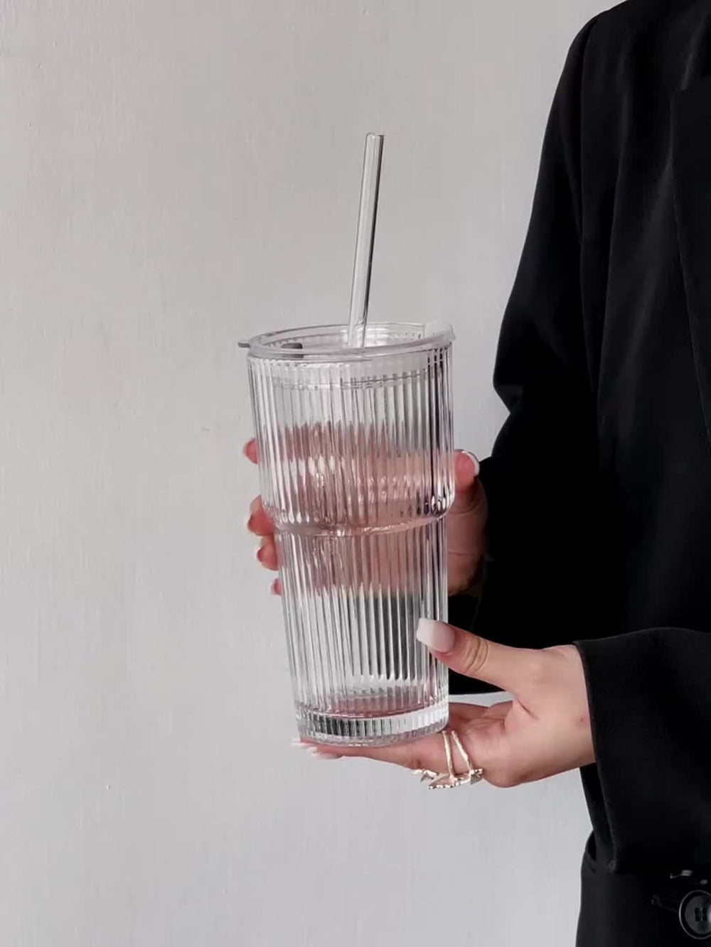 Vintage Striped Drinking Glasses with Glass Straws ¨C 19oz High Borosilicate Iced Coffee Cups Set for Juice, Smoothies & Parties, Thick & Durable Glassware Gift Set (2 or 4 Pack)