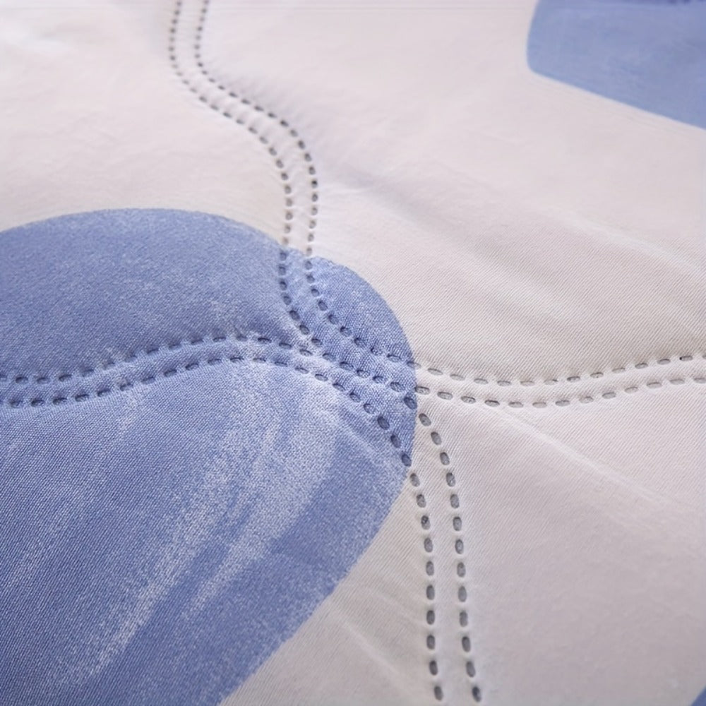 Summer Cooling Quilt Set 3-Piece, Skin-Friendly Thin Comforter with Embossed Print, Soft Breathable Four-Season Lightweight Quilt + 2 Pillowcases for Bedroom Hotel Sofa Single Double Full