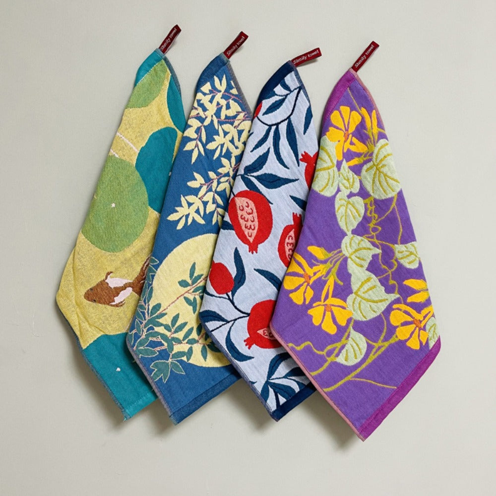 Floral Cotton Face Towels 2pcs ¨C Soft Absorbent Wash Cloths for Home, Hotel & Spa | 14.37x15.75 In