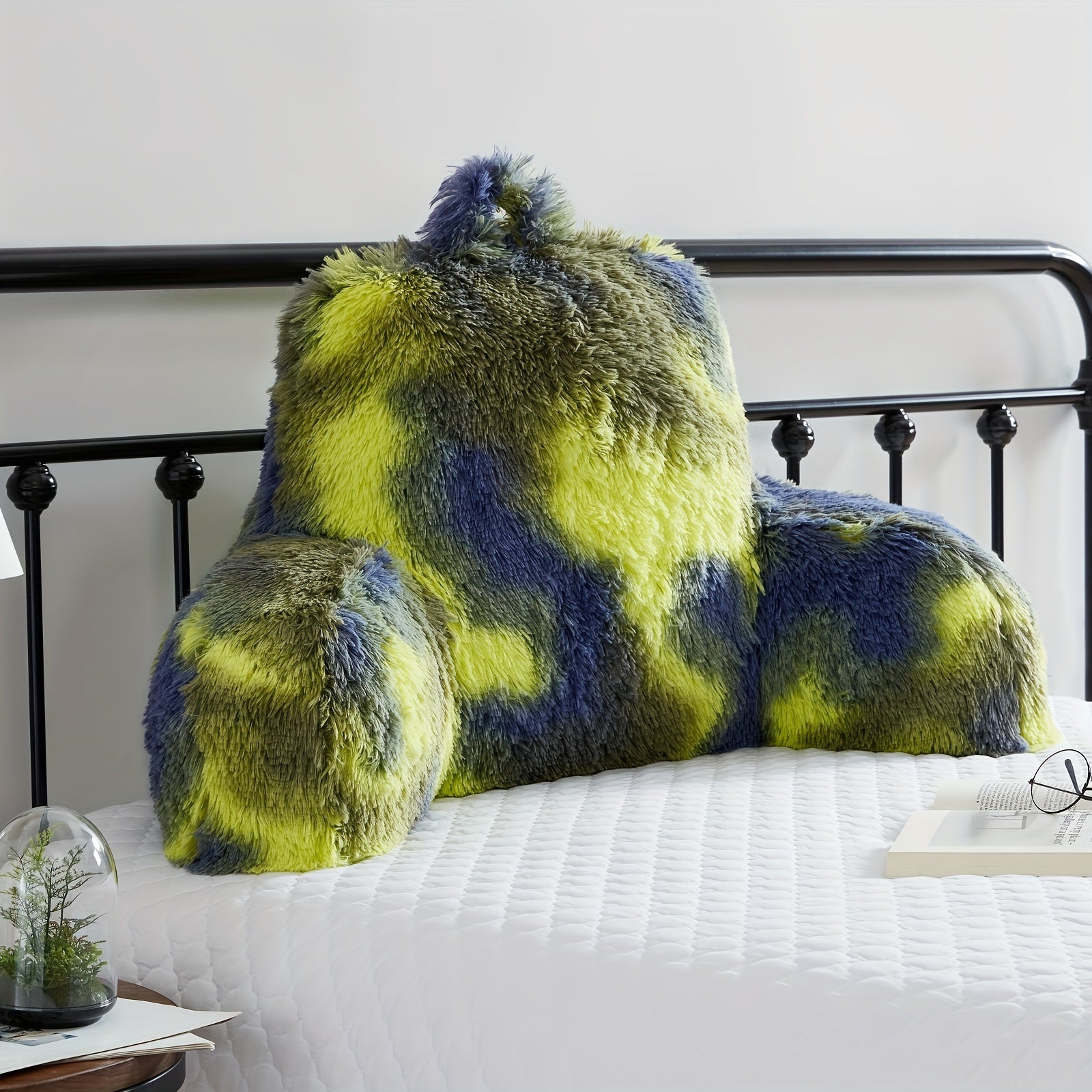 Reading Pillow with Arms - Camo Tie-Dye Plush Backrest Pillow for Bed, Ergonomic Sit-Up Support for Reading, Gaming & Studying, Fluffy Boyfriend Pillow with Medium-Firm Fill, Cozy Home Decor