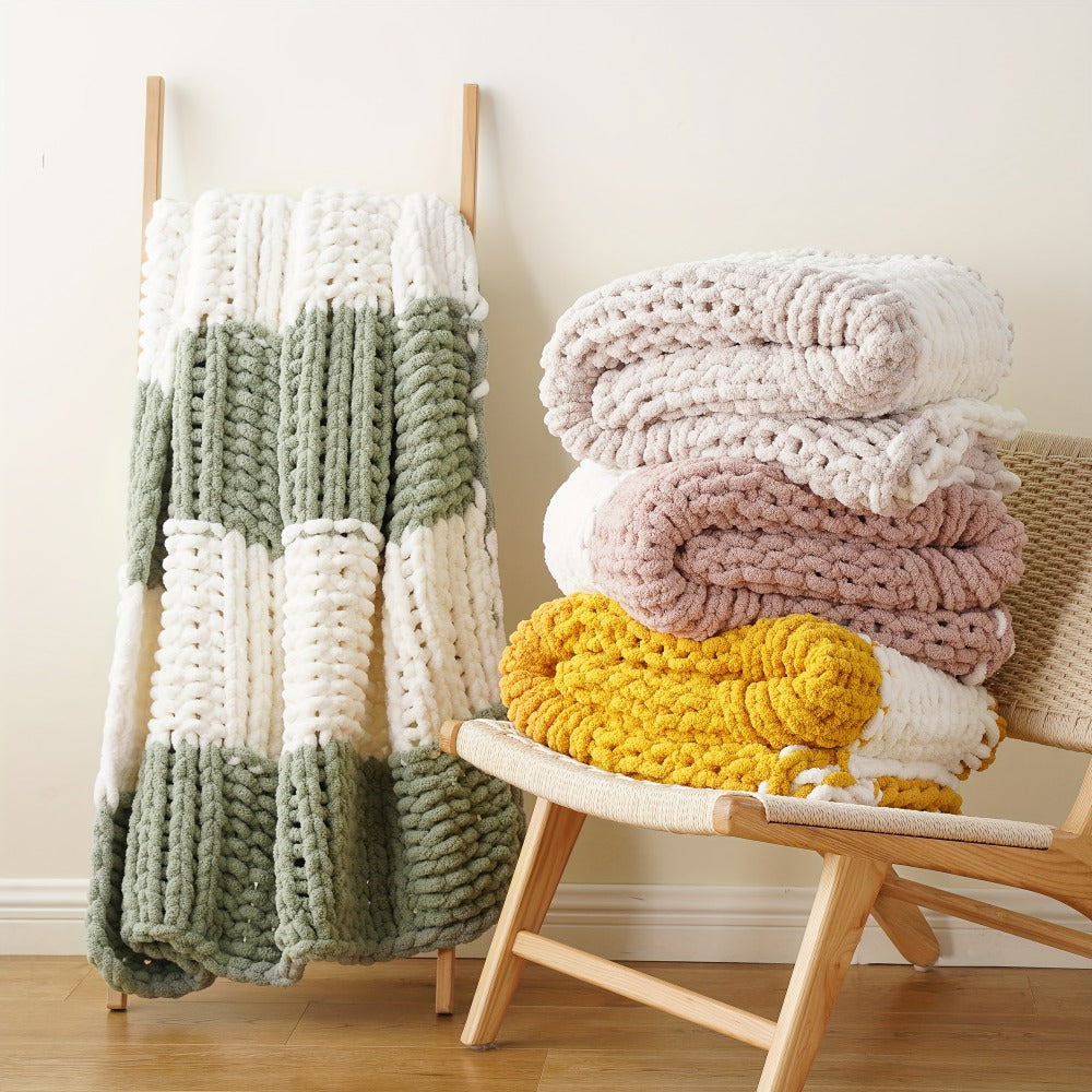 Chunky Chenille Cable Knit Throw Blanket ¨C 350-400gsm Soft Warm Crochet Throw for Sofa, Bed & Couch, Vintage Patchwork, 14 Colors