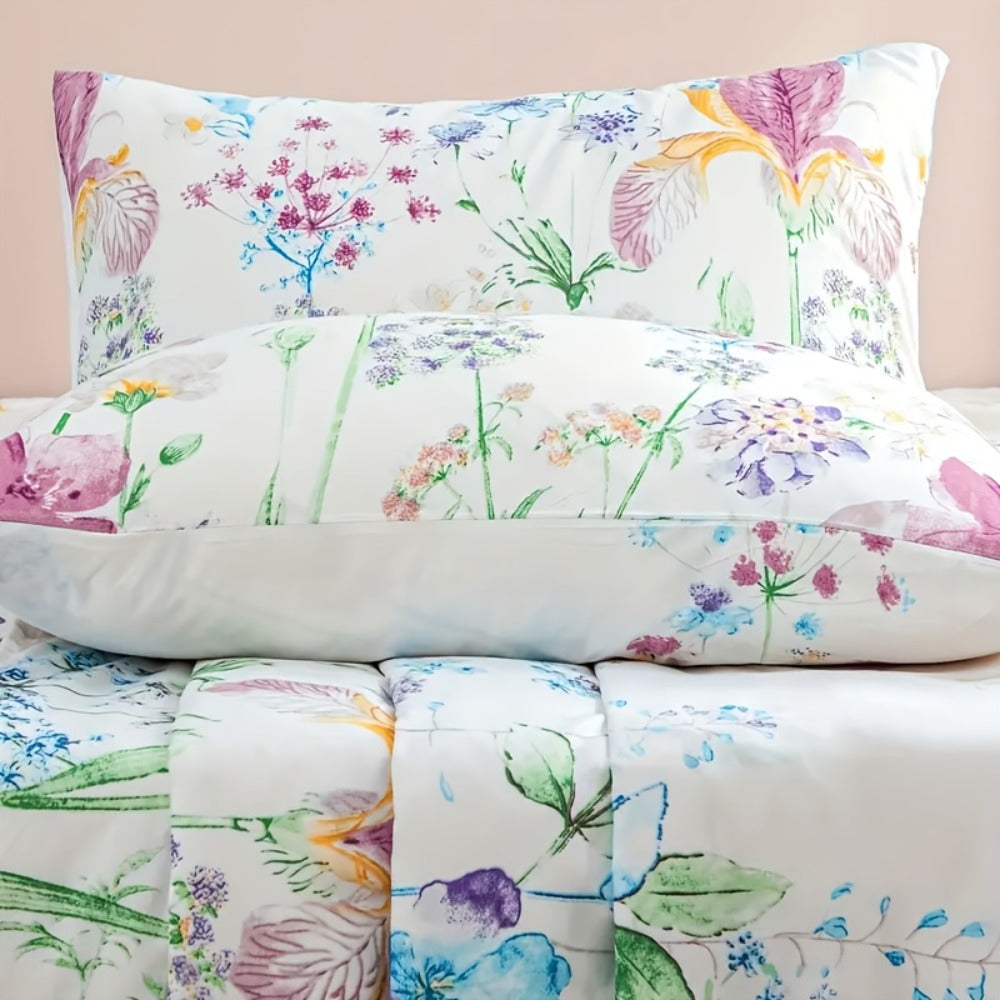 Floral Bedding Set 4-Piece ¨C 1 Fitted Sheet + 1 Flat Sheet + 2 Pillowcases | Soft Breathable Polyester | All-Season Flower Print Bed Sheet Set | Machine Washable | Twin Full Queen King