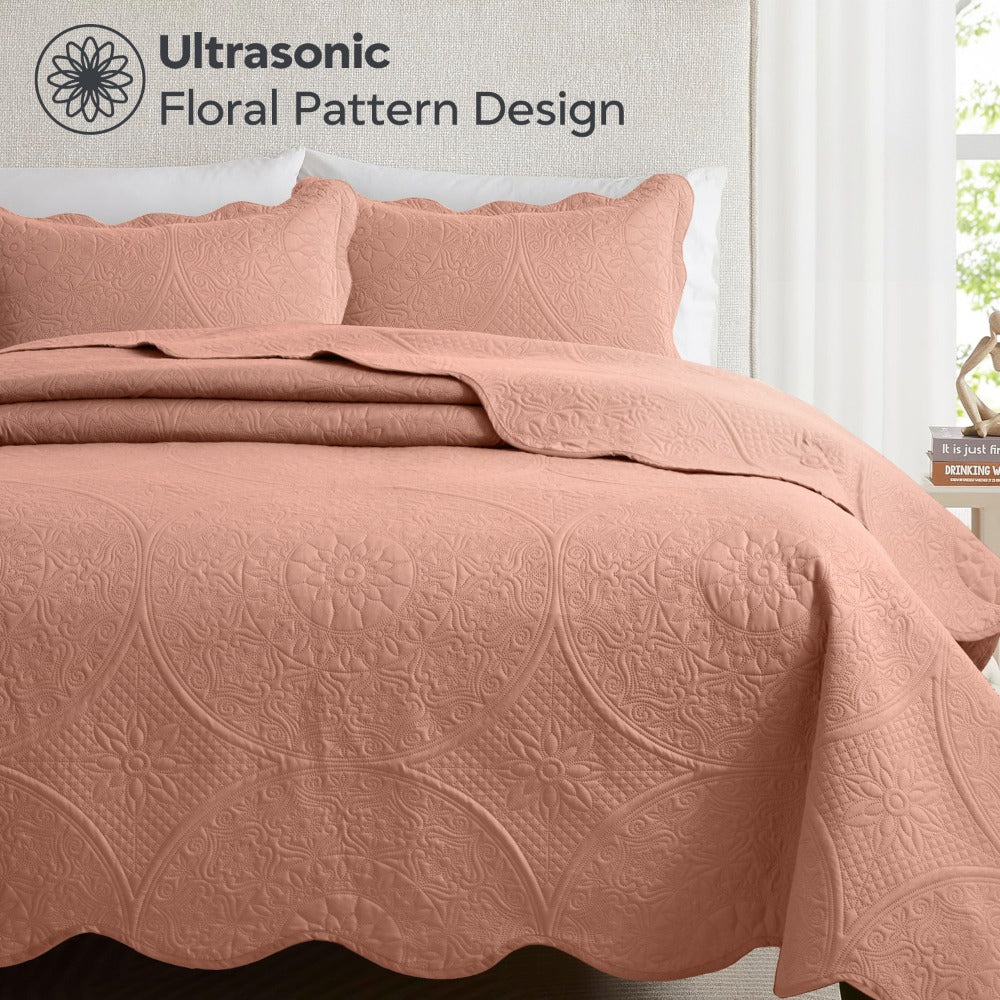 Quilted Bedspread Set 3 Piece ¨C Soft Floral Coverlet with Pillow Shams, Lightweight Breathable Quilt for Bedroom & Guest Room, All Season Bed Cover