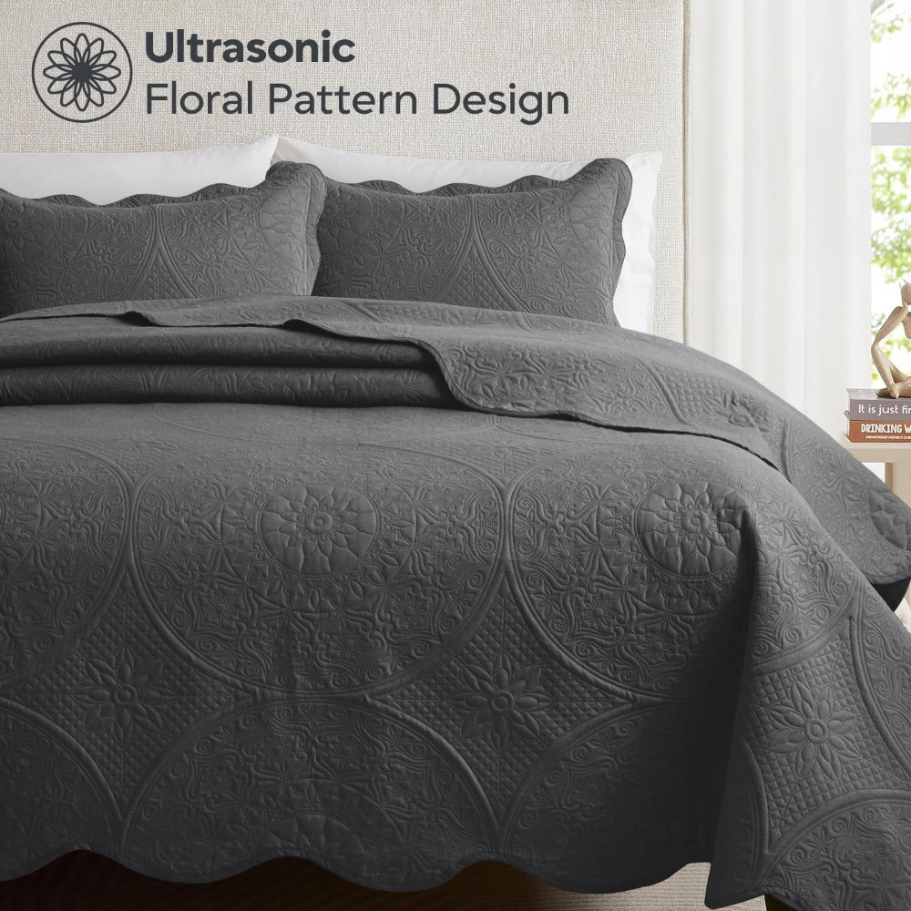 Quilted Bedspread Set 3 Piece ¨C Soft Floral Coverlet with Pillow Shams, Lightweight Breathable Quilt for Bedroom & Guest Room, All Season Bed Cover