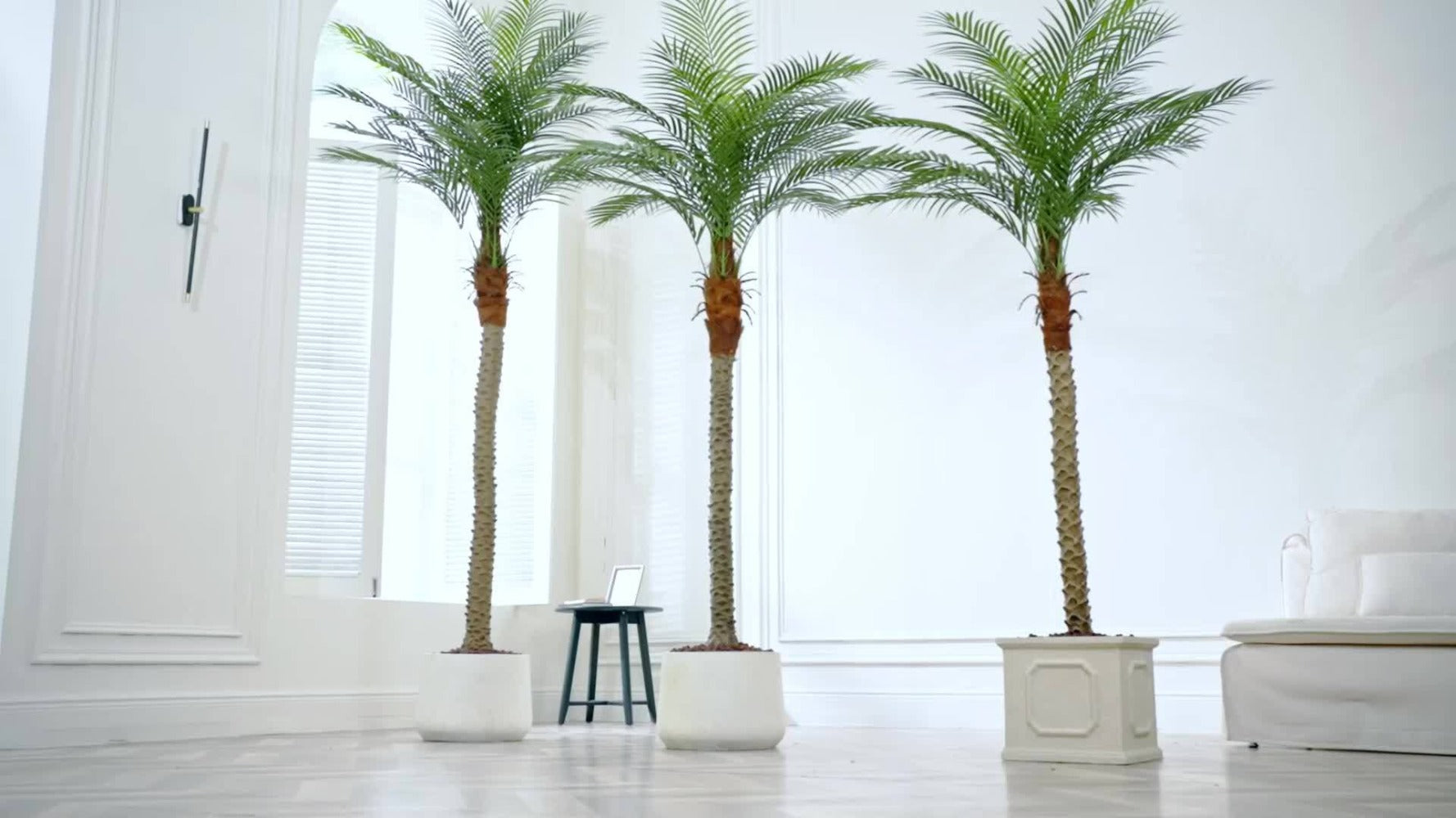 Large Artificial Palm Tree 7ft 8ft 9ft, UV Resistant Faux Tropical Palm Tree with Realistic Leaves for Outdoor Patio Garden Yard, Indoor Living Room Hotel Pool Sunroom Christmas Decor
