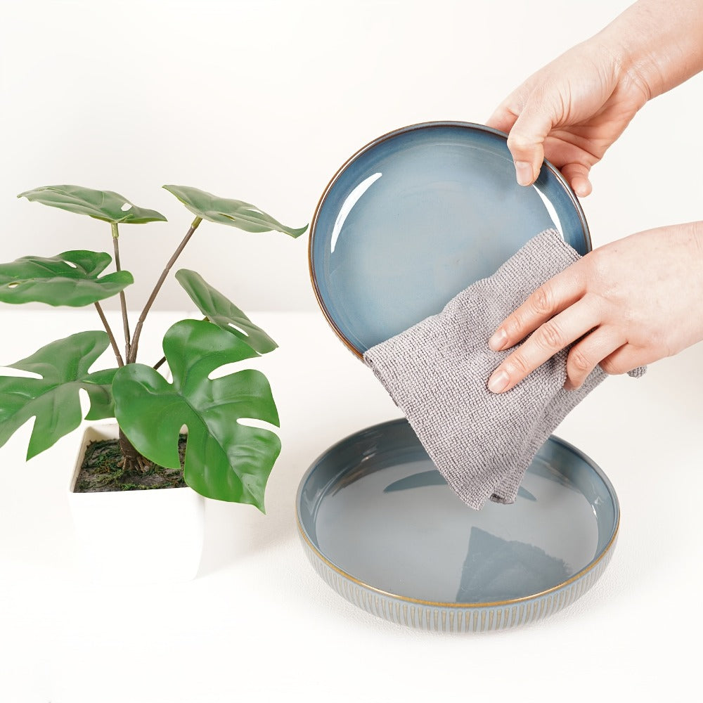 Microfiber Cleaning Cloths 100 Pack Reusable Washable Tear-Away Towel Roll 12x12 ¨C Absorbent Rags & Dishcloths for Kitchen, Bathroom, House & Car Detailing