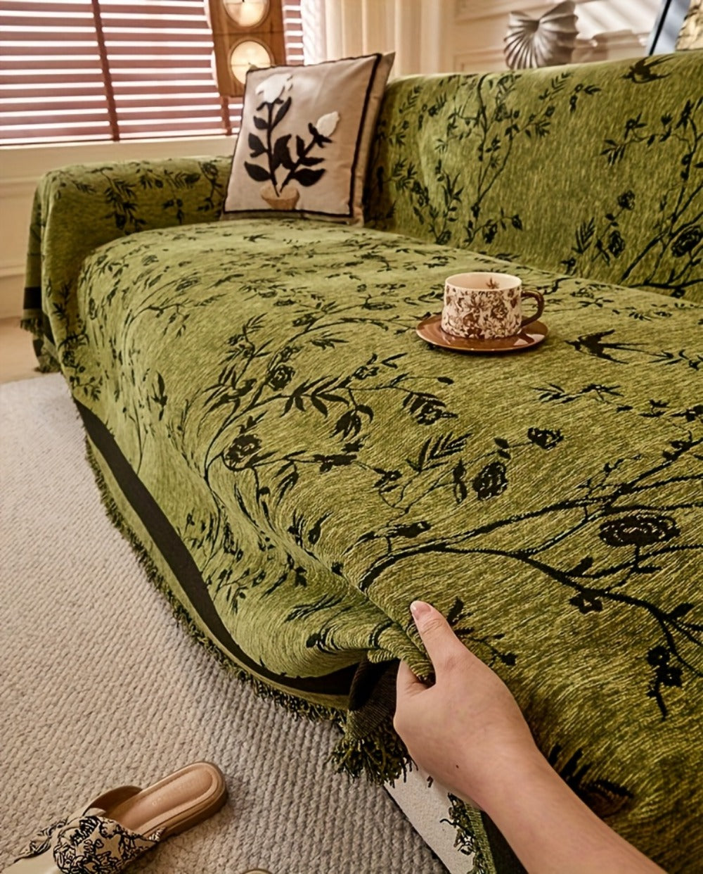Sofa Cover Chenille Thickened Non-Slip Couch Slipcover Floral Pattern for Living Room Office Pet-Safe All-Season ¡ª 1 2 3 4 Seater Sizes