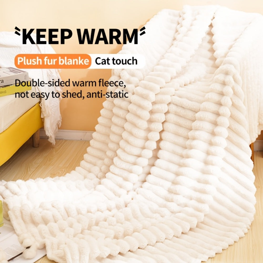 500gsm Heavy Plush Blanket ¨C Ultra Thick Soft Warm Fluffy Blanket for Bed, Sofa & Travel, Baby to Double Size, 5 Colors