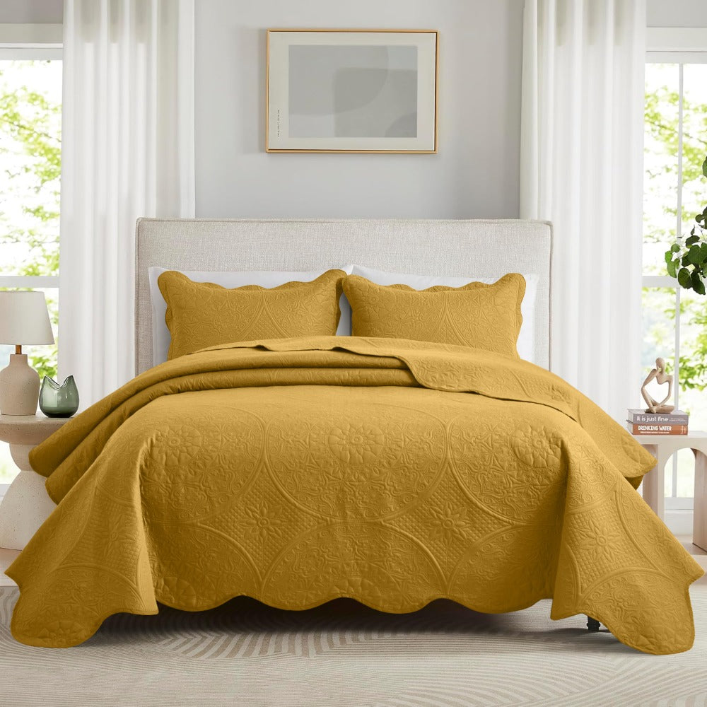 Quilted Bedspread Set 3 Piece ¨C Soft Floral Coverlet with Pillow Shams, Lightweight Breathable Quilt for Bedroom & Guest Room, All Season Bed Cover