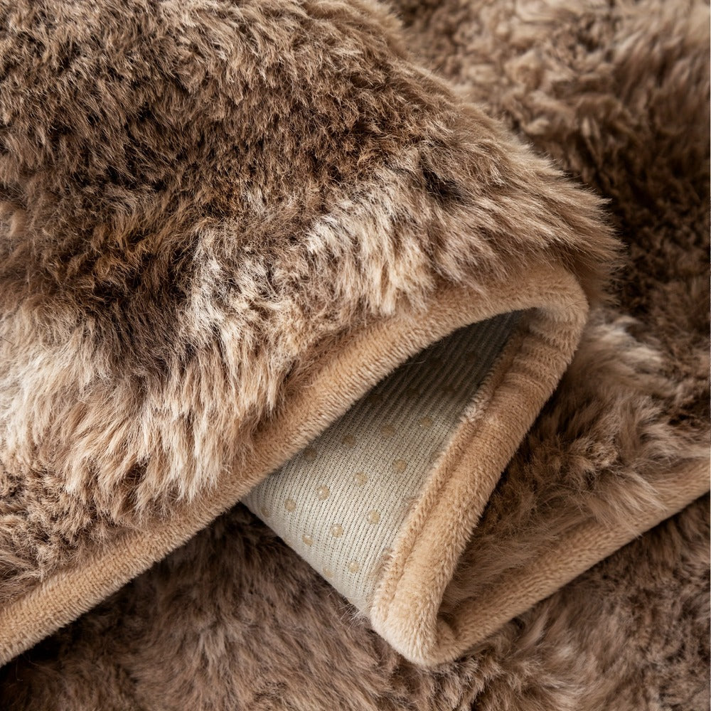 Plush Sofa Cover Faux Lamb Thick Fluffy Couch Slipcover Pet Friendly Machine Washable Gradient Color Polyester Furniture Protector for Armchair Single Double Triple Sofa Living Room Home Decor