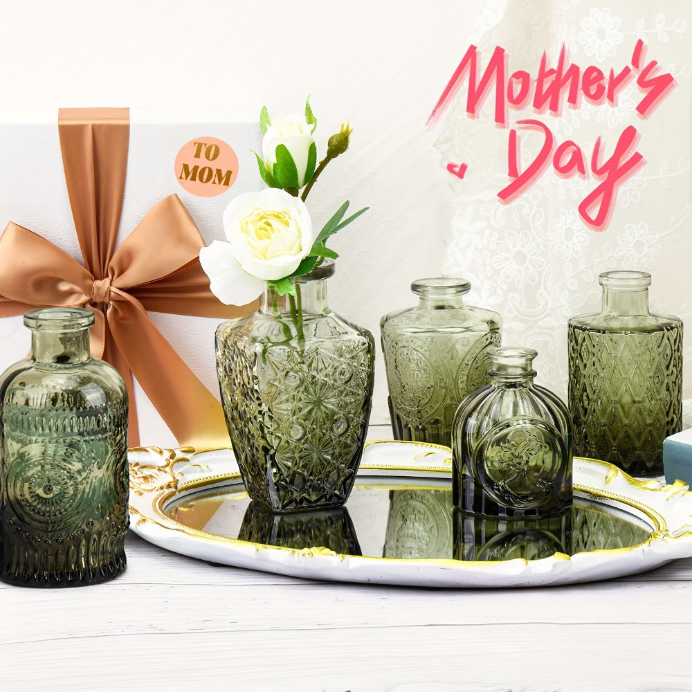 Mini Glass Vases Bulk Set 14pcs Gradient Green Relief Flower Bottles for Wedding Centerpiece Home Dining Table Party Decor Halloween Christmas