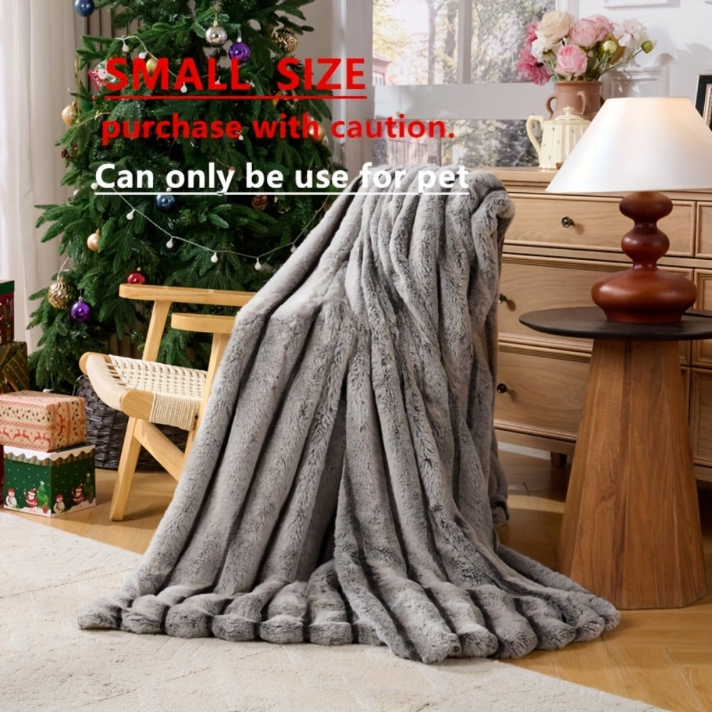Double-Layer Faux Rabbit Fleece Blanket ¨C 450-500gsm Thickened Soft Warm Throw for Bed, Couch & Travel, All Season, 3 Colors, 5 Sizes